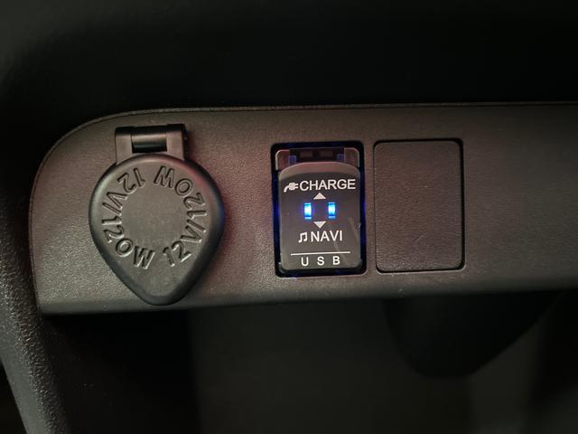 ムーヴキャンバスＧホワイトアクセントリミテッド　ＳＡIII４ＷＤ　スマートアシスト（衝突回避支援）　オートライト／エアコン　純正ナビ／ドラレコ　パノラマモニター　両側パワースライドドア　ＬＥＤヘッドランプ／フォグランプ　チルトステアリング／シートリフター（秋田県）の中古車
