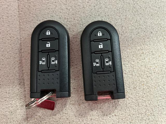ムーヴキャンバスＧホワイトアクセントリミテッド　ＳＡIII４ＷＤ　スマートアシスト（衝突回避支援）　オートライト／エアコン　純正ナビ／ドラレコ　パノラマモニター　両側パワースライドドア　ＬＥＤヘッドランプ／フォグランプ　チルトステアリング／シートリフター（秋田県）の中古車