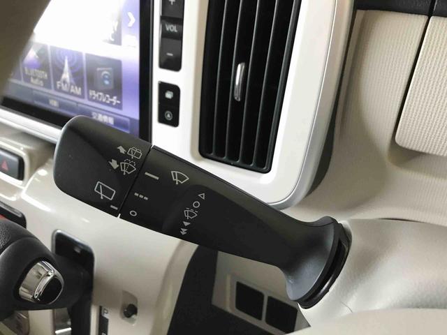 ムーヴキャンバスＸメイクアップリミテッド　ＳＡIII４ＷＤ　スマートアシスト（衝突回避支援）　サイドエアバッグ　オートライト／エアコン　純正ナビ／ドラレコ　パノラマモニター　両側パワースライドドア　キーフリーシステム　チルトステアリング／シートリフター（秋田県）の中古車