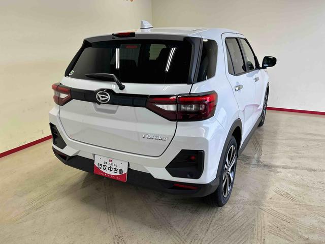ロッキープレミアムＧ４ＷＤ　スマートアシスト（ダイハツ予防安全機能）　サイドエアバッグ　クルーズコントロール　オートライト／エアコン　運転席・助手席シートヒーター　ＬＥＤヘッドランプ／フォグランプ（秋田県）の中古車
