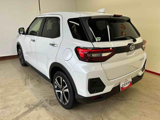 ロッキープレミアムＧ４ＷＤ　スマートアシスト（ダイハツ予防安全機能）　サイドエアバッグ　クルーズコントロール　オートライト／エアコン　運転席・助手席シートヒーター　ＬＥＤヘッドランプ／フォグランプ（秋田県）の中古車