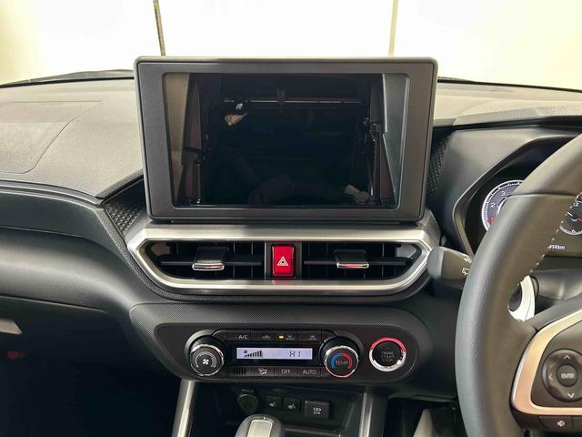 ロッキープレミアムＧ４ＷＤ　スマートアシスト（ダイハツ予防安全機能）　サイドエアバッグ　クルーズコントロール　オートライト／エアコン　運転席・助手席シートヒーター　ＬＥＤヘッドランプ／フォグランプ（秋田県）の中古車
