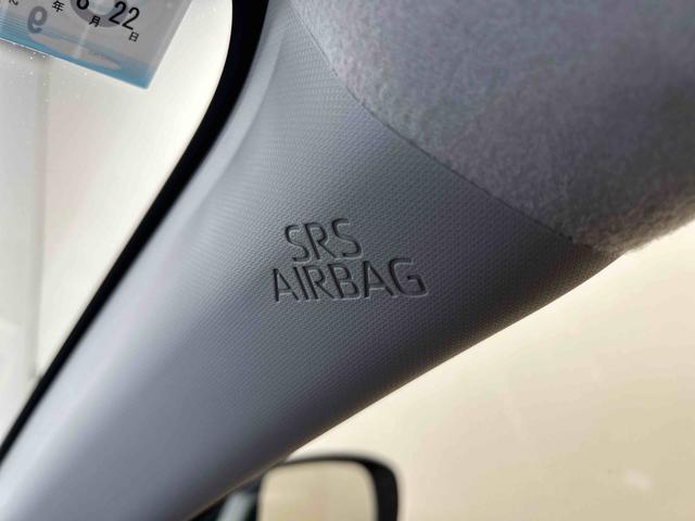 ロッキープレミアムＧ４ＷＤ　スマートアシスト（ダイハツ予防安全機能）　サイドエアバッグ　クルーズコントロール　オートライト／エアコン　運転席・助手席シートヒーター　ＬＥＤヘッドランプ／フォグランプ（秋田県）の中古車