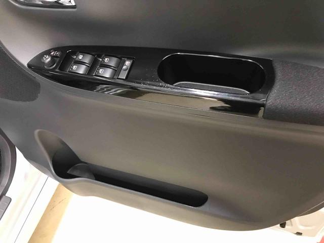 タントカスタムＲＳ２ＷＤ　サイドエアバッグ　オートライト／エアコン　純正ナビ　両側パワースライドドア　ＬＥＤヘッドランプ／フォグランプ（秋田県）の中古車