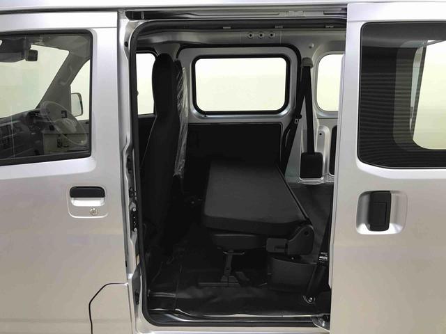 ハイゼットカーゴスペシャル４ＷＤ　スマートアシスト（ダイハツ予防安全機能）　オートライト　ＡＭ／ＦＭラジオ　パワーウィンドゥ　ハロゲンヘッドランプ（秋田県）の中古車