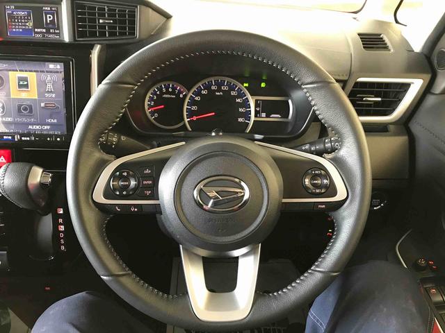 トールカスタムＧ４ＷＤ　スマートアシスト（ダイハツ予防安全機能）　クルーズコントロール　オートライト／エアコン　純正ナビ／バックカメラ　両側パワースライドドア　チルトステアリング／シートリフター（秋田県）の中古車