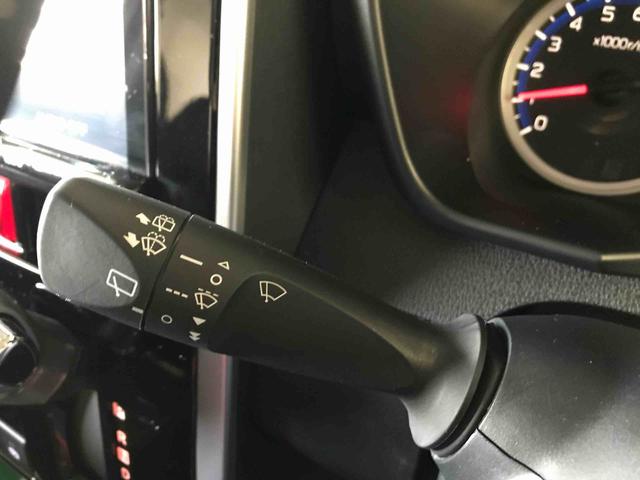トールカスタムＧ４ＷＤ　スマートアシスト（ダイハツ予防安全機能）　クルーズコントロール　オートライト／エアコン　純正ナビ／バックカメラ　両側パワースライドドア　チルトステアリング／シートリフター（秋田県）の中古車