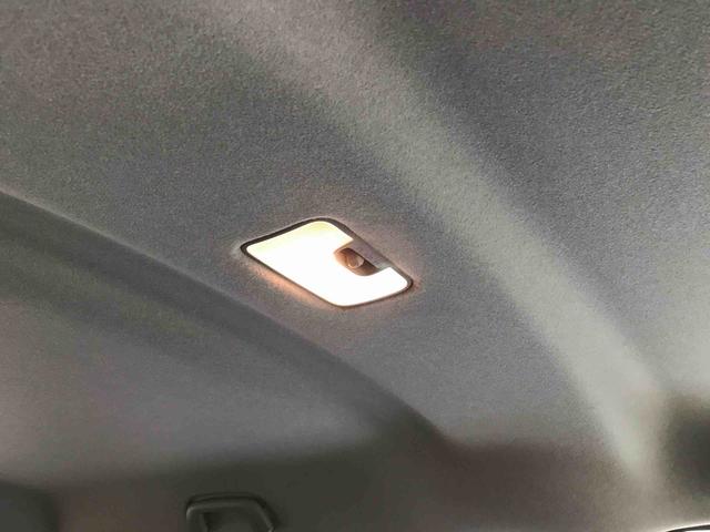 トールカスタムＧ４ＷＤ　スマートアシスト（ダイハツ予防安全機能）　クルーズコントロール　オートライト／エアコン　純正ナビ／バックカメラ　両側パワースライドドア　チルトステアリング／シートリフター（秋田県）の中古車