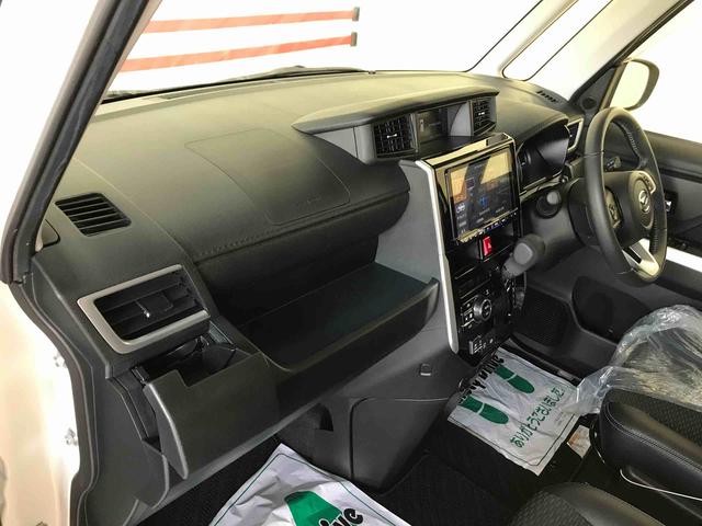 トールカスタムＧ４ＷＤ　スマートアシスト（ダイハツ予防安全機能）　クルーズコントロール　オートライト／エアコン　純正ナビ／バックカメラ　両側パワースライドドア　チルトステアリング／シートリフター（秋田県）の中古車