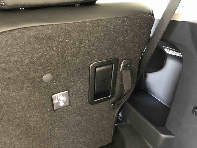 トールカスタムＧ４ＷＤ　スマートアシスト（ダイハツ予防安全機能）　クルーズコントロール　オートライト／エアコン　純正ナビ／バックカメラ　両側パワースライドドア　チルトステアリング／シートリフター（秋田県）の中古車