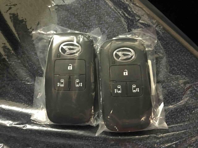 ムーヴキャンバスセオリーＸ４ＷＤ　スマートアシスト（ダイハツ予防安全機能）　サイドエアバッグ　オートライト／エアコン　パノラマモニター　ハロゲンヘッドランプ　チルトステアリング／シートリフター　キーフリーシステム（秋田県）の中古車