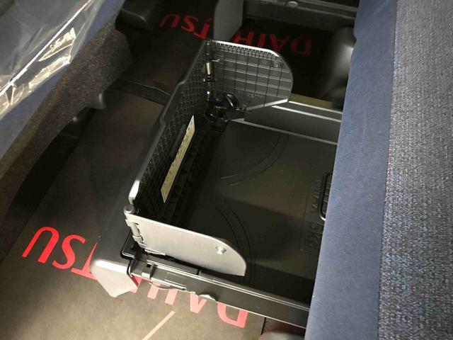 ムーヴキャンバスセオリーＧ２ＷＤ　スマートアシスト（予防安全機能）　サイドエアバック　パノラマカメラ　オートライト／エアコン　両側パワースライドドア　運転席・助手席シートヒーター　保温機能付きカップホルダー（秋田県）の中古車