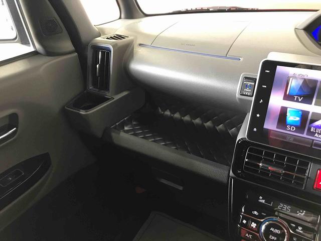 タントカスタムＸセレクション２ＷＤ　スマートアシスト（ダイハツ予防安全機能）　オートライト／エアコン　純正ナビ／バックカメラ　両側パワースライドドア　ＬＥＤヘッドランプ／フォグランプ　チルトステアリング／シートリフター（秋田県）の中古車