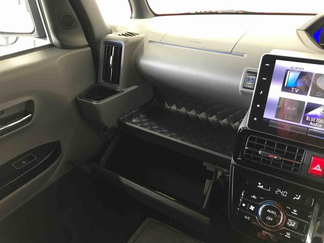 タントカスタムＸ４ＷＤ　スマートアシスト（ダイハツ予防安全機能）　オートライト／エアコン　純正ナビ／バックカメラ　ドラレコ　ＥＴＣ　両側パワースライドドア　チルトステアリング／シートリフター（秋田県）の中古車