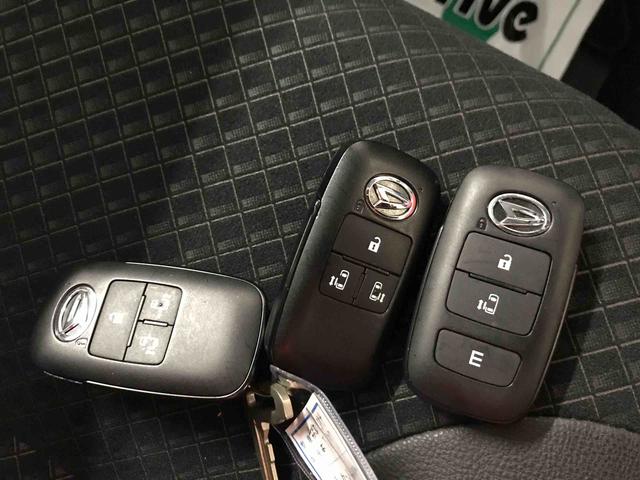 タントカスタムＸ４ＷＤ　スマートアシスト（ダイハツ予防安全機能）　オートライト／エアコン　純正ナビ／バックカメラ　ドラレコ　ＥＴＣ　両側パワースライドドア　チルトステアリング／シートリフター（秋田県）の中古車