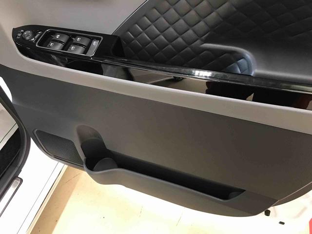 タントカスタムＸ４ＷＤ　スマートアシスト（ダイハツ予防安全機能）　オートライト／エアコン　純正ナビ／バックカメラ　ドラレコ　ＥＴＣ　両側パワースライドドア　チルトステアリング／シートリフター（秋田県）の中古車