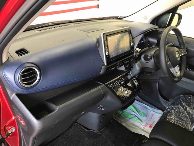 デイズハイウェイスター　ＸアーバンクロムプロパイロットＥＤ４ＷＤ　オートライト／エアコン　３６０度カメラ　純正ナビ　クルーズコントロール　キーフリーシステム　ＬＥＤヘッドランプ／フォグランプ　チルトステアリング／シートリフター（秋田県）の中古車