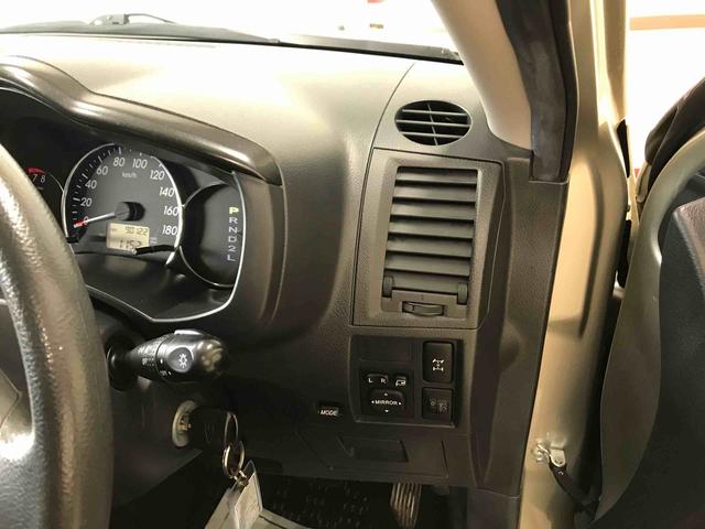 ビーゴＣＸスペシャル４ＷＤ　マニュアルエアコン　純正ＣＤチューナー　キーレスエントリー　電動格納ドアミラー　ハロゲンヘッドランプ／フォグランプ　チルトステアリング／シートリフター（秋田県）の中古車