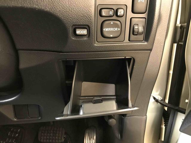 ビーゴＣＸスペシャル４ＷＤ　マニュアルエアコン　純正ＣＤチューナー　キーレスエントリー　電動格納ドアミラー　ハロゲンヘッドランプ／フォグランプ　チルトステアリング／シートリフター（秋田県）の中古車