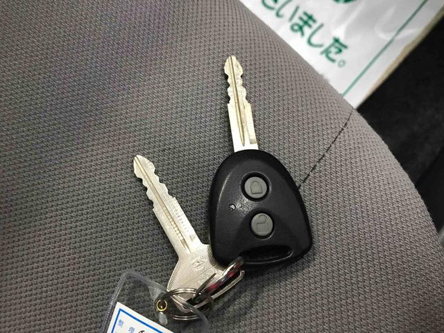 ミライースＸｆ　ＳＡ４ＷＤ　スマートアシスト（衝突回避支援）　純正ＣＤチューナー　マニュアルエアコン　キーレスエントリー　ハロゲンヘッドランプ　電動格納ドアミラー（秋田県）の中古車