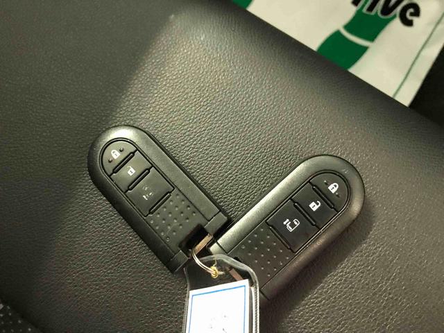 タントカスタムＸ　トップエディションＳＡII４ＷＤ　スマートアシスト（衝突回避支援）　サイドエアバッグ　純正ナビ／バックカメラ　オートライト／エアコン　左側パワースライドドア　チルトステアリング／シートリフター　ＬＥＤヘッドランプ／フォグランプ（秋田県）の中古車