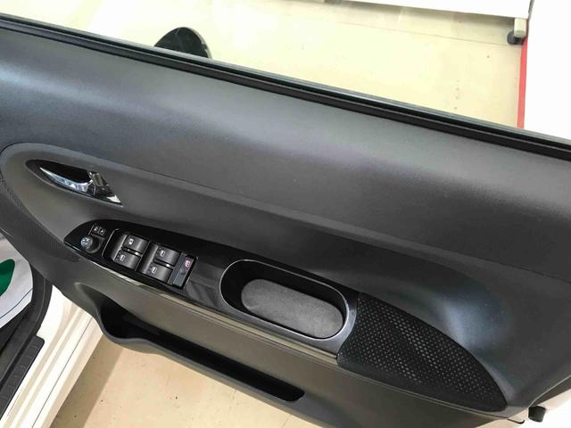 タントカスタムＸ　トップエディションＳＡII４ＷＤ　スマートアシスト（衝突回避支援）　サイドエアバッグ　純正ナビ／バックカメラ　オートライト／エアコン　左側パワースライドドア　チルトステアリング／シートリフター　ＬＥＤヘッドランプ／フォグランプ（秋田県）の中古車