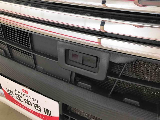 タントカスタムＸ　トップエディションＳＡII４ＷＤ　スマートアシスト（衝突回避支援）　サイドエアバッグ　純正ナビ／バックカメラ　オートライト／エアコン　左側パワースライドドア　チルトステアリング／シートリフター　ＬＥＤヘッドランプ／フォグランプ（秋田県）の中古車