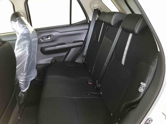 ロッキープレミアムＧ　ＨＥＶ２ＷＤ　スマートアシスト（ダイハツ予防安全機能）　クルーズコントロール　純正ナビ　オートライト／エアコン　運転席・助手席シートヒーター　ＬＥＤヘッドランプ／フォグ　チルトステアリング／シートリフター（秋田県）の中古車