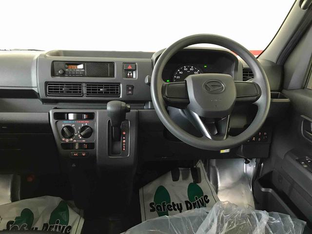 ハイゼットカーゴスペシャル４ＷＤ　スマートアシスト（ダイハツ予防安全機能）　オートライト　リヤヒーター　純正ＡＭ／ＦＭラジオ　マニュアルエアコン　パワーウィンドゥ（秋田県）の中古車