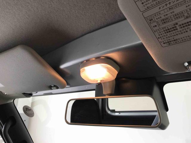 ハイゼットカーゴスペシャル４ＷＤ　スマートアシスト（ダイハツ予防安全機能）　オートライト　リヤヒーター　純正ＡＭ／ＦＭラジオ　マニュアルエアコン　パワーウィンドゥ（秋田県）の中古車
