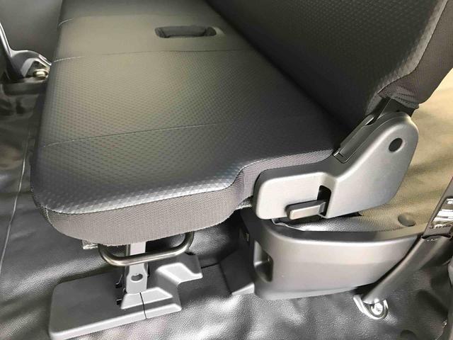 ハイゼットカーゴスペシャル４ＷＤ　スマートアシスト（ダイハツ予防安全機能）　オートライト　リヤヒーター　純正ＡＭ／ＦＭラジオ　マニュアルエアコン　パワーウィンドゥ（秋田県）の中古車