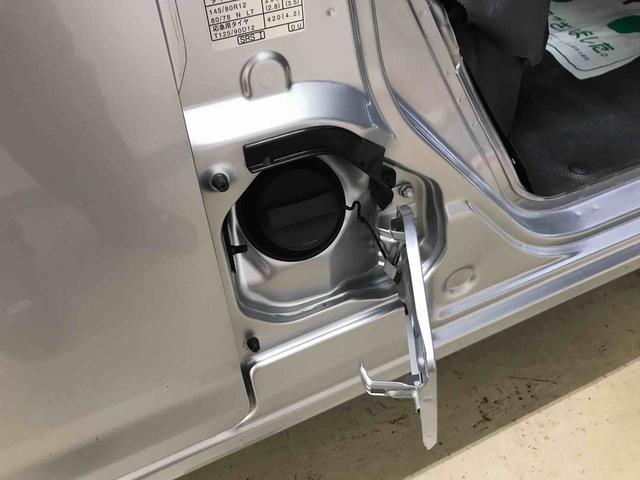 ハイゼットカーゴスペシャル４ＷＤ　スマートアシスト（ダイハツ予防安全機能）　オートライト　リヤヒーター　純正ＡＭ／ＦＭラジオ　マニュアルエアコン　パワーウィンドゥ（秋田県）の中古車