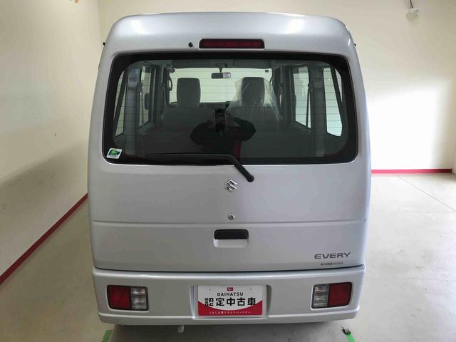 エブリイＰＡ４ＷＤ　運転席・助手席エアバック　ＡＭ／ＦＭラジオ　マニュアルエアコン　ハロゲンヘッドランプ（秋田県）の中古車