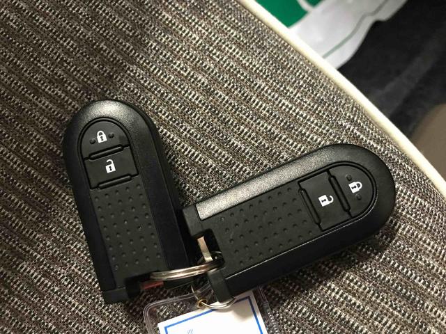 ミラトコットＧ　ＳＡIII４ＷＤ　スマートアシスト（ダイハツ予防安全機能）　サイドエアバッグ　オートライト／エアコン　純正ＣＤチューナー　バックカメラ　運転席・助手席シートヒーター　チルトステアリング／シートリフター（秋田県）の中古車