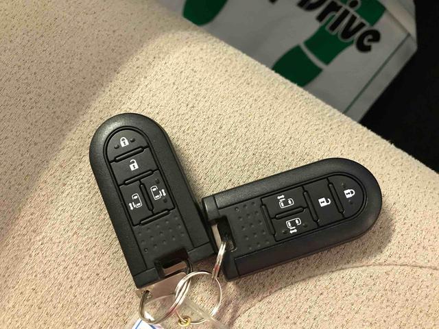 ムーヴキャンバスＧメイクアップリミテッド　ＳＡIII４ＷＤ　スマートアシスト（衝突回避支援）　サイドエアバック　オートライト／エアコン　パノラマモニター　両側パワースライドドア　チルトステアリング　シートリフタ　ＬＥＤヘッドランプ／フォグランプ（秋田県）の中古車