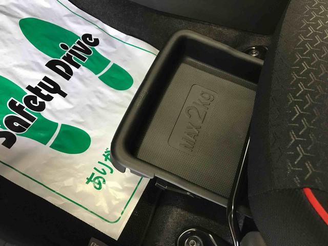 ロッキーＧ４ＷＤ　純正ナビ　オートエアコン／ライト　ＬＥＤヘッドライト／フォグランプ　リヤフォグランプ　運転席・助手席シートヒーター　チルトステアリング　運転席シートリフター　ドライブレコーダー（秋田県）の中古車