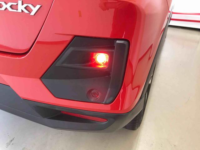 ロッキーＧ４ＷＤ　ディスプレイオーディオ　運転席・助手席シートヒーター　オートエアコン／ライト　ＬＥＤヘッドライト／フォグランプ　リヤフォグランプ　クルーズコントロール　ドライブレコーダー　チルトステアリング（秋田県）の中古車