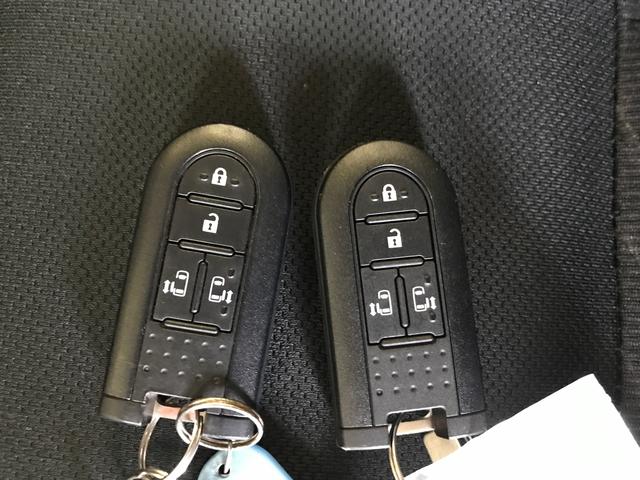 トールＧ　ＳＡIII４ＷＤ　純正ナビ　オートエアコン／ライト　ＬＥＤヘッドライト　両側電動スライドドア　チルトステアリング　運転席シートリフター　クルーズコントロール　社外品ドライブレコーダー　社外アルミホイール（秋田県）の中古車