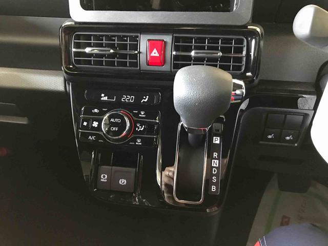 タントカスタムＸ４ＷＤ　オートエアコン／ライト　ＬＥＤヘッドライト／フォグランプ　運転席・助手席シートヒーター　両側電動スライドドア　チルトステアリング　運転席シートリフター　バックカメラ（秋田県）の中古車