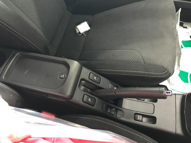 コペンローブ　Ｓ２ＷＤ　純正ナビ　オートエアコン　ＬＥＤヘッドライト　ハロゲンフォグランプ　ＭＯＭＯステアリング　運転席・助手席シートヒーター　レカロシート　チルトステアリング　ＴＶコントロールキット（秋田県）の中古車