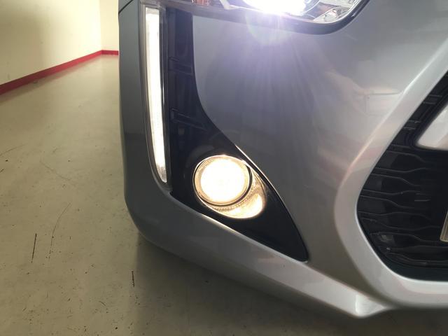 コペンローブ　Ｓ２ＷＤ　純正ナビ　オートエアコン　ＬＥＤヘッドライト　ハロゲンフォグランプ　ＭＯＭＯステアリング　運転席・助手席シートヒーター　レカロシート　チルトステアリング　ＴＶコントロールキット（秋田県）の中古車