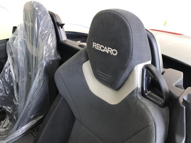 コペンローブ　Ｓ２ＷＤ　純正ナビ　オートエアコン　ＬＥＤヘッドライト　ハロゲンフォグランプ　ＭＯＭＯステアリング　運転席・助手席シートヒーター　レカロシート　チルトステアリング　ＴＶコントロールキット（秋田県）の中古車