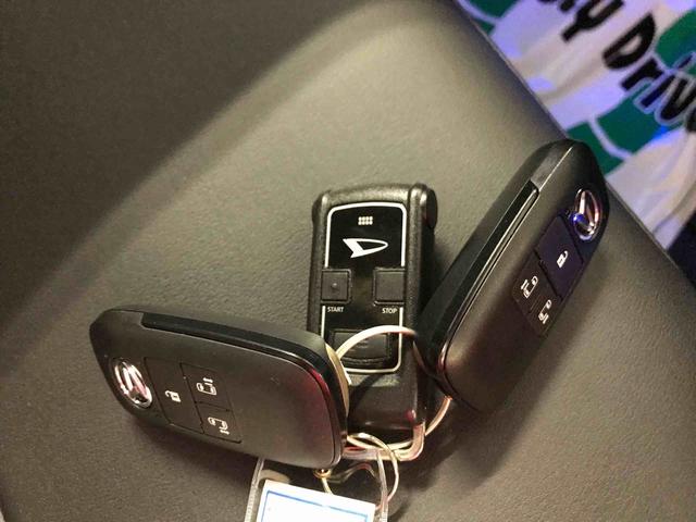 タントカスタムＸセレクション４ＷＤ　純正ナビ　オートエアコン／ライト　ＬＥＤヘッドランプ　ＬＥＤフォグランプ　両側電動スライドドア　運転席・助手席シートヒーター　チルトステアリング　運転席シートリフター　ドライブレコーダー（秋田県）の中古車
