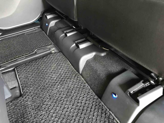 タントカスタムＸセレクション４ＷＤ　純正ナビ　オートエアコン／ライト　ＬＥＤヘッドランプ　ＬＥＤフォグランプ　両側電動スライドドア　運転席・助手席シートヒーター　チルトステアリング　運転席シートリフター　ドライブレコーダー（秋田県）の中古車