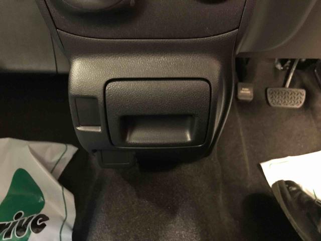 スペイドＦ　クイーンIIバックカメラ　ＬＥＤヘッドライト　ＥＴＣ　電動格納ドアミラー　キーフリーシステム　助手席側電動ドアミラー　チルトステアリング　運転席シートリフター（秋田県）の中古車