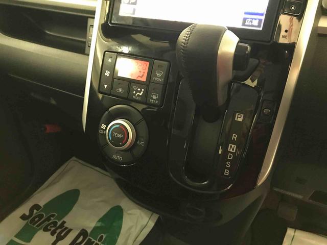タントカスタムＲＳ　トップエディションＳＡ４ＷＤ　純正ナビ　オートエアコン／ライト　ＬＥＤヘッドライト／フォグランプ　両側電動スライドドア　リモコンエンジンスターター　チルトステアリング　運転席シートリフター　電動格納ドアミラー（秋田県）の中古車