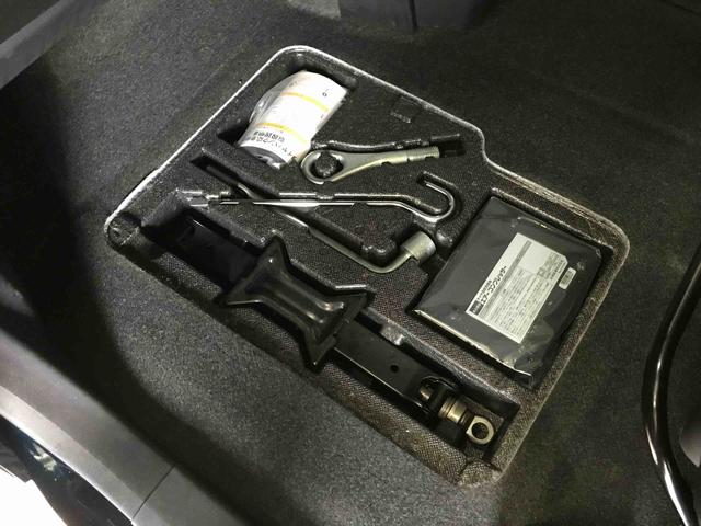 トールカスタムＧ　ターボ　ＳＡII純正ナビ　オートエアコン／ライト　ＬＥＤヘッドライト／フォグランプ　クルーズコントロール　両側電動スライドドア　ＴＶコントロールキット　チルトステアリング　運転席シートリフター（秋田県）の中古車