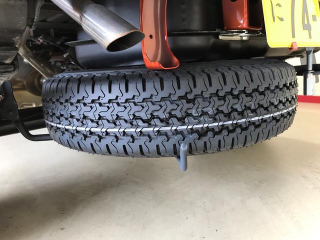 ハイゼットトラックスタンダード切替式電子４ＷＤ、ＣＶＴ、純正ＡＭ／ＦＭラジオ、マニュアルエアコン、ハロゲンヘッドライト、オートライト、アイドリングストップ、リヤ４枚リーフ、コーナーセンサー、スマートアシスト（秋田県）の中古車