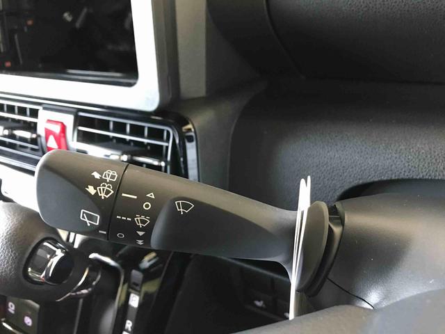 タントカスタムＸ４ＷＤ　オートエアコン／ライト　ＬＥＤヘッドライト／フォグランプ　両側電動スライドドア　運転席・助手席シートヒーター　チルトステアリング　運転席シートリフター　ＵＧＰ（秋田県）の中古車