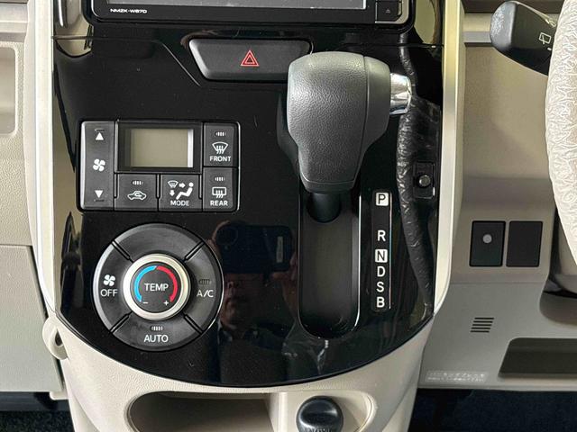 タントＸ　ＳＡIII４ＷＤ　純正ナビ　オートエアコン／ライト　ハロゲンヘッドライト　オート電動格納ドアミラー　ＴＶコントロールキット　助手席電動スライドドア　オートハイビーム　ＰＷＲモード　チルトステアリング（秋田県）の中古車